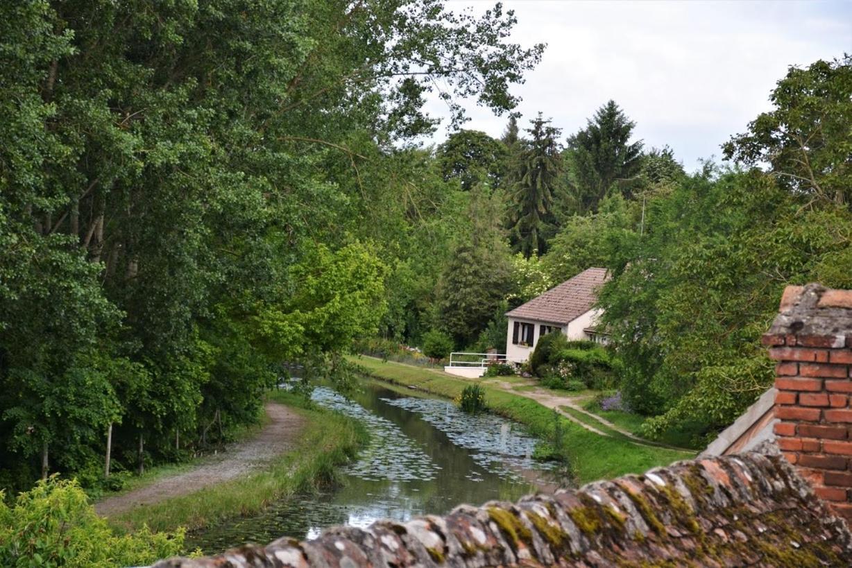 Chambres D'Hotes Chatres-Sur-Cher Экстерьер фото